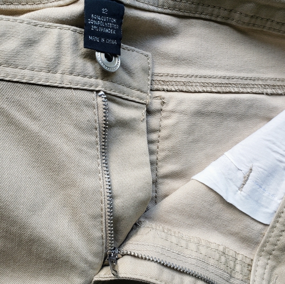 Baccini Capri's Tan Mid Rise Stretch With Pockets Size 12 - Picture 3 of 13